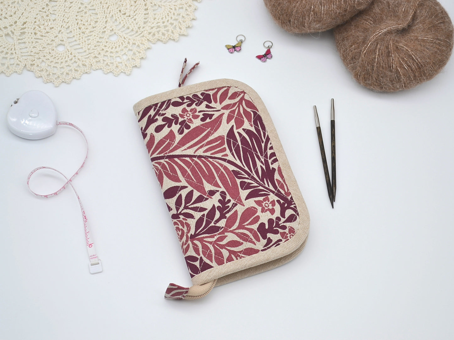 Etui zapinane na zamek / Marsala