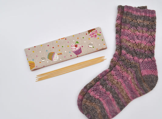 Etui / Ochraniacz na druty skarpetkowe 20cm Cupcakes