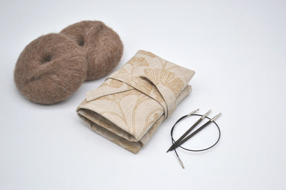 Etui na druty Liście miłorzębu szarego