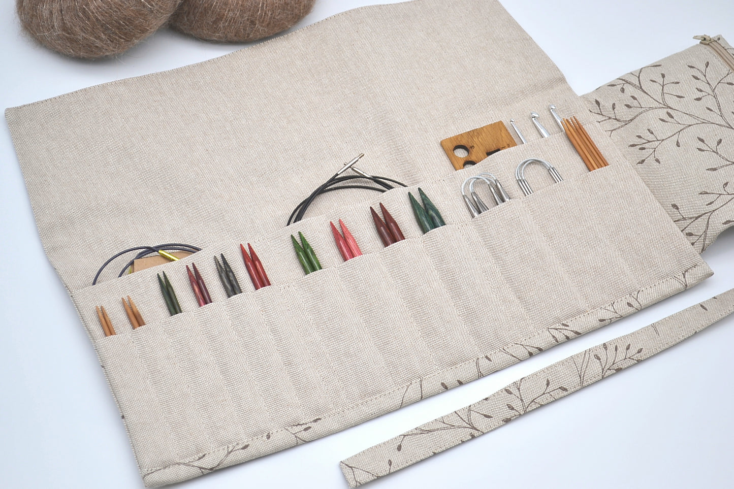 Etui na druty Delikatne gałązki