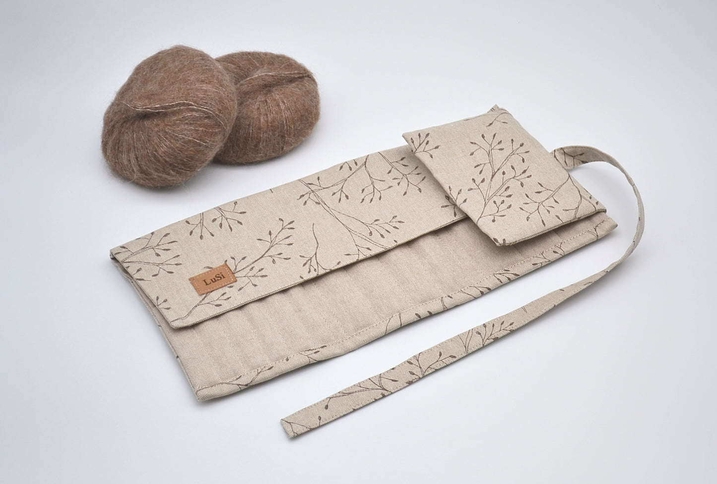 Etui na druty Delikatne gałązki