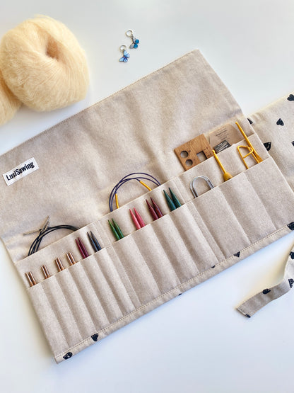 Etui na wymienne igły oraz druty na żyłce Serduszka/Hearts